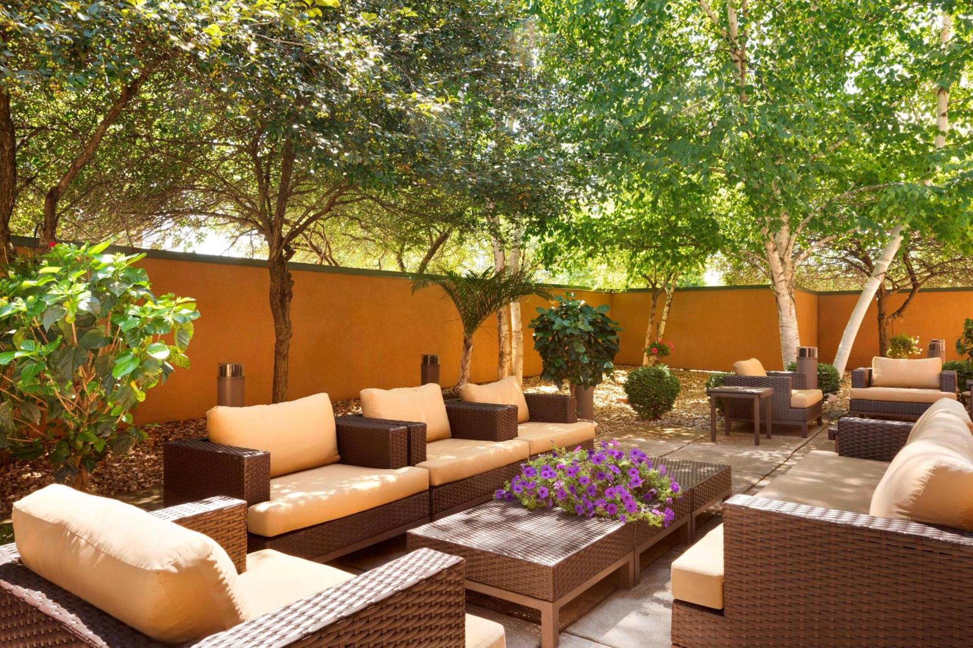 מלון Courtyard By Marriott Bloomington Normal מראה חיצוני תמונה