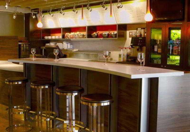 מלון Courtyard By Marriott Bloomington Normal מסעדה תמונה