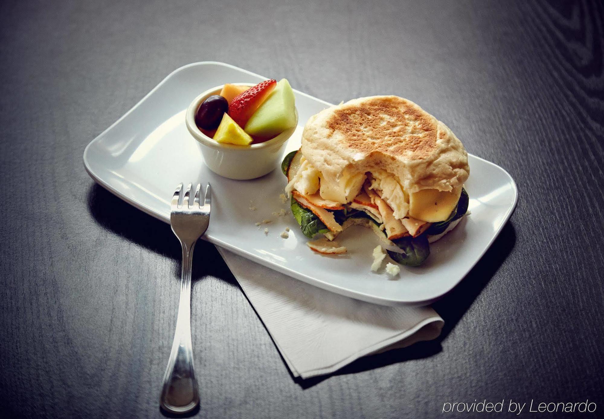 מלון Courtyard By Marriott Bloomington Normal מראה חיצוני תמונה